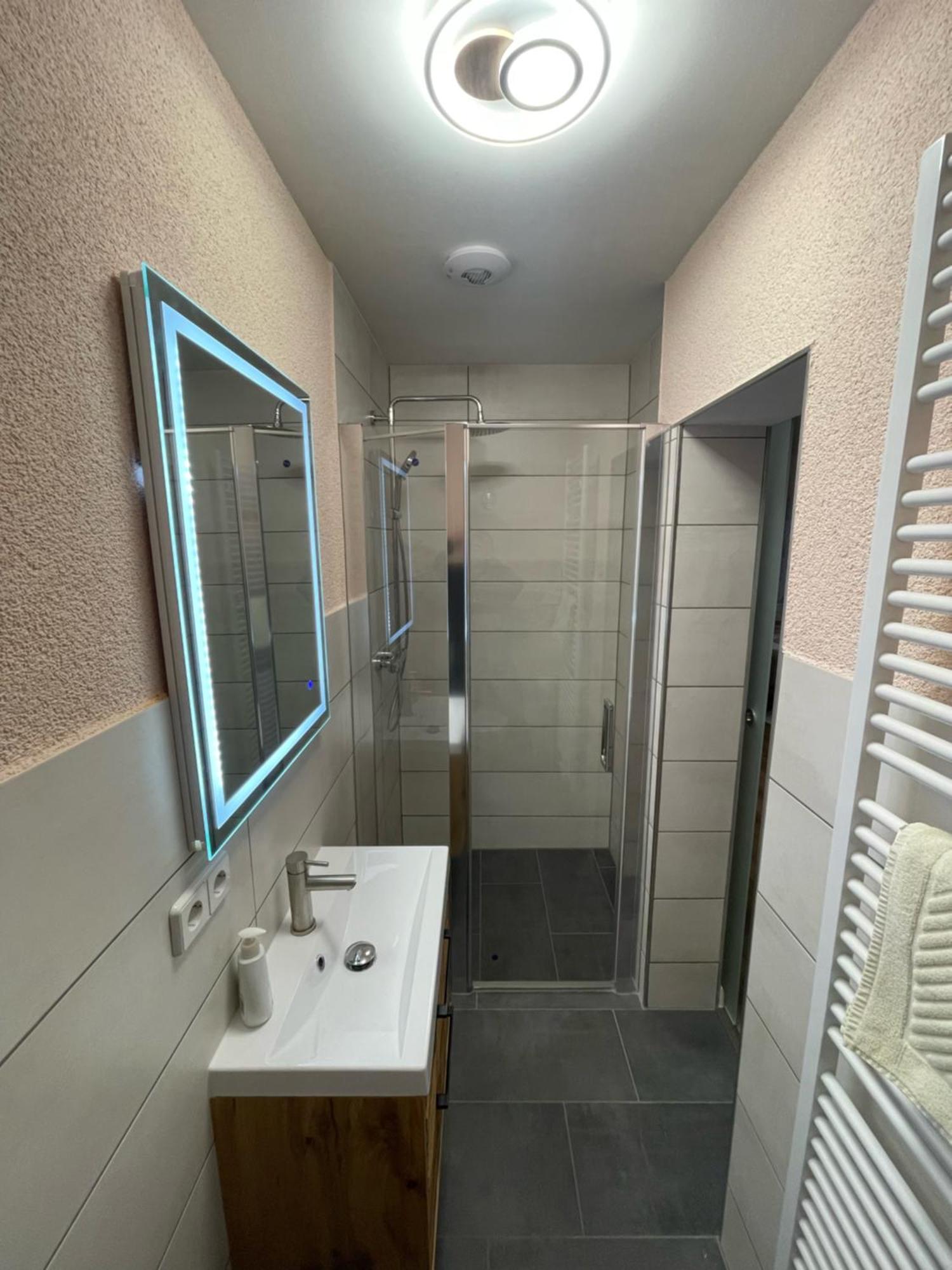 Top-Moderne Ferienwohnung Und Apartments Auf Frueherem Wunderschoenen Bauernhof Im Elbe-Elster-Kreis In Brandenburg Bei Herzberg-Elster, Schoenewalde, Holzdorf Ngoại thất bức ảnh