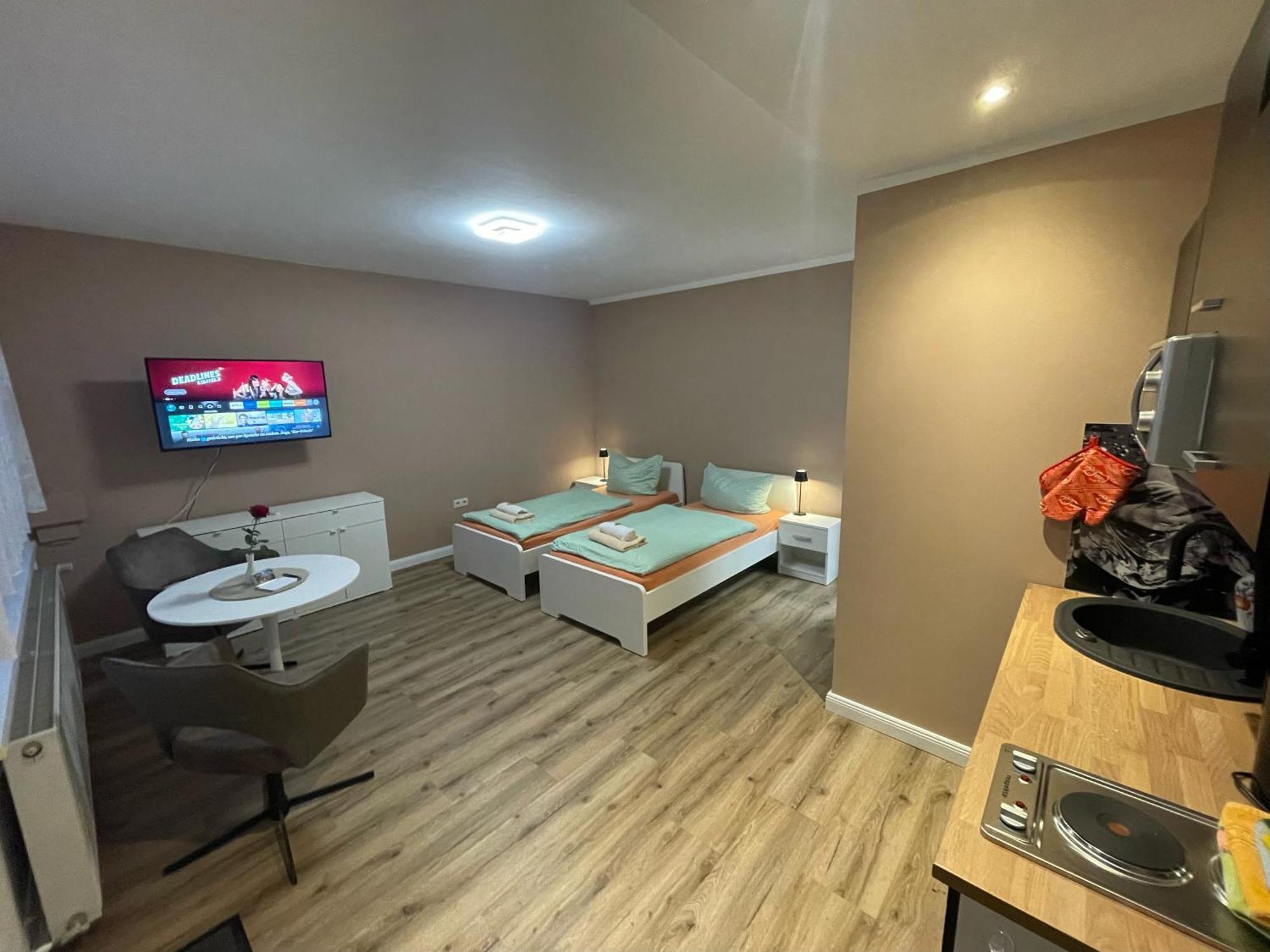 Top-Moderne Ferienwohnung Und Apartments Auf Frueherem Wunderschoenen Bauernhof Im Elbe-Elster-Kreis In Brandenburg Bei Herzberg-Elster, Schoenewalde, Holzdorf Ngoại thất bức ảnh