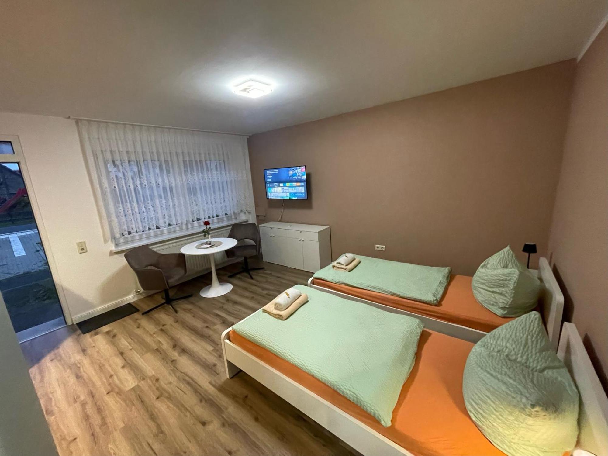 Top-Moderne Ferienwohnung Und Apartments Auf Frueherem Wunderschoenen Bauernhof Im Elbe-Elster-Kreis In Brandenburg Bei Herzberg-Elster, Schoenewalde, Holzdorf Ngoại thất bức ảnh