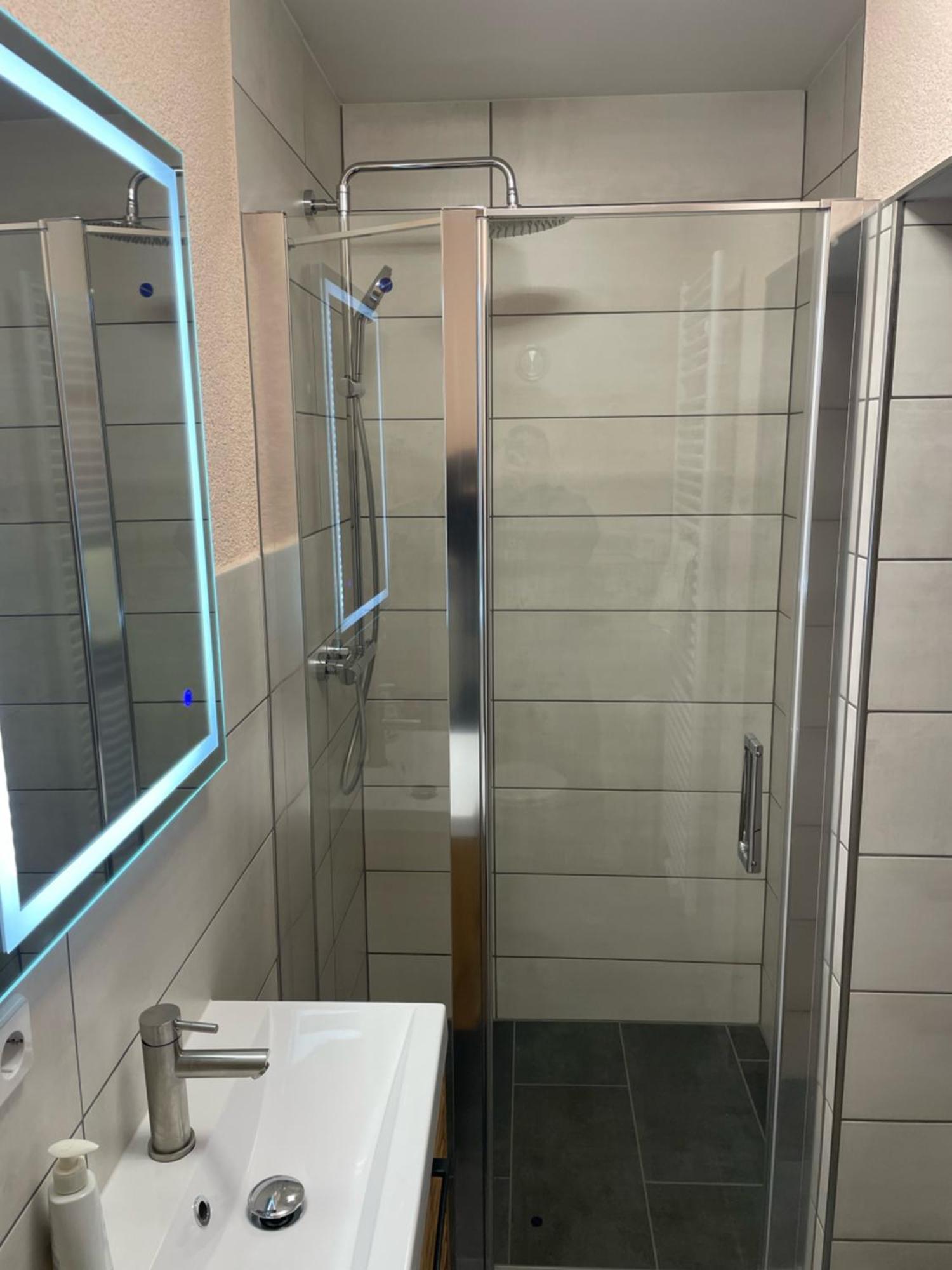 Top-Moderne Ferienwohnung Und Apartments Auf Frueherem Wunderschoenen Bauernhof Im Elbe-Elster-Kreis In Brandenburg Bei Herzberg-Elster, Schoenewalde, Holzdorf Ngoại thất bức ảnh